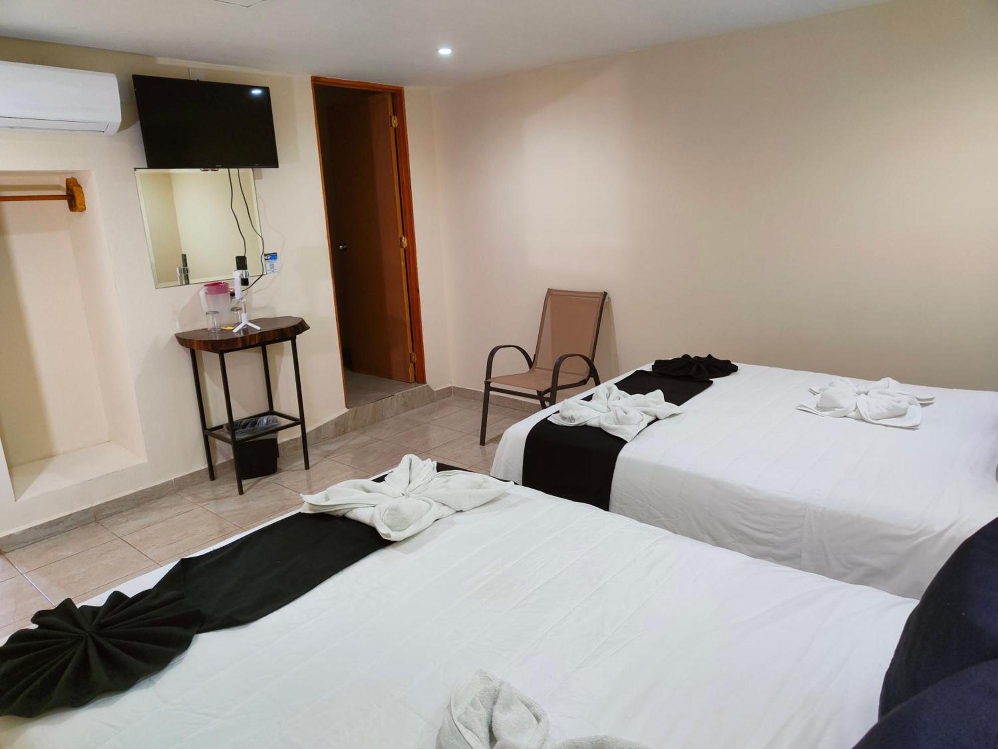 Hotel Ashly Loma Larga à Acapulco Extérieur photo